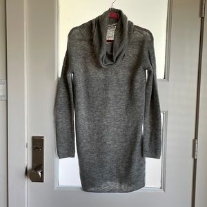 BB Dakota sweater dress xs